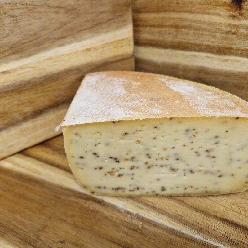 Raclette de Savoie au poivre
